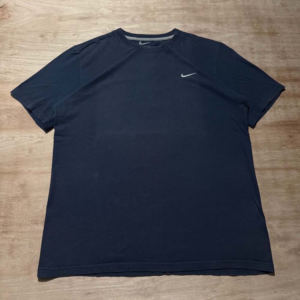 Nike Men's Navy Blue Standard Fit Short Sleeve T-Shirt Size L